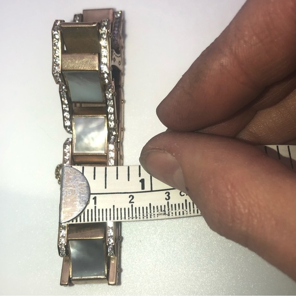 VTG Art Deco Rhinestone MOP Panel Gold /Brass Tone Bracelet w Safety Chain 6.5” - Picture 10 of 10